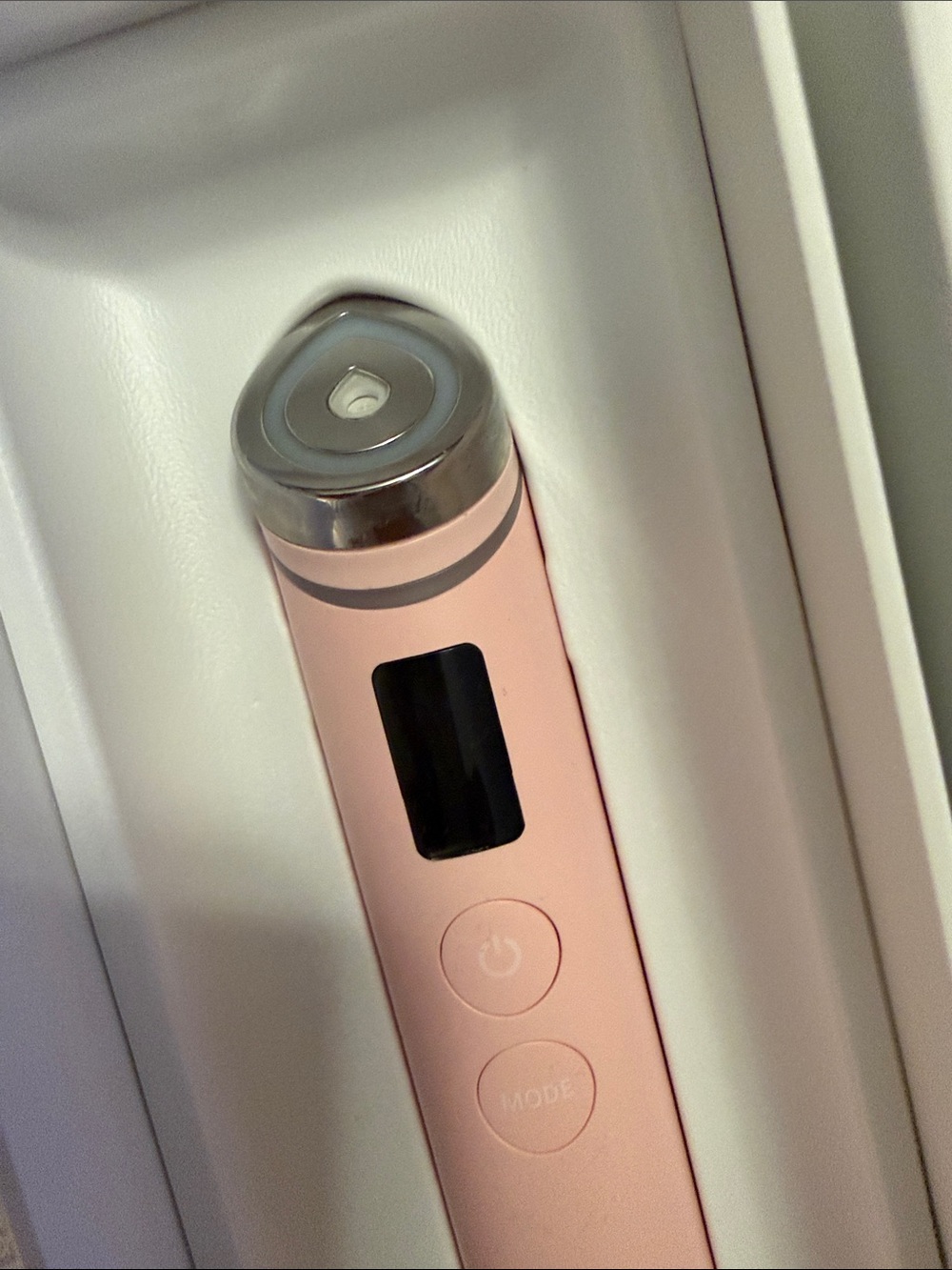 Medicube booster pro ORIGINAL - Picture 2 of 3